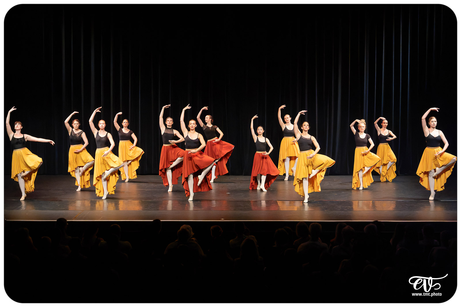 ECOLE DE DANSE CÉCILE ADAMOW